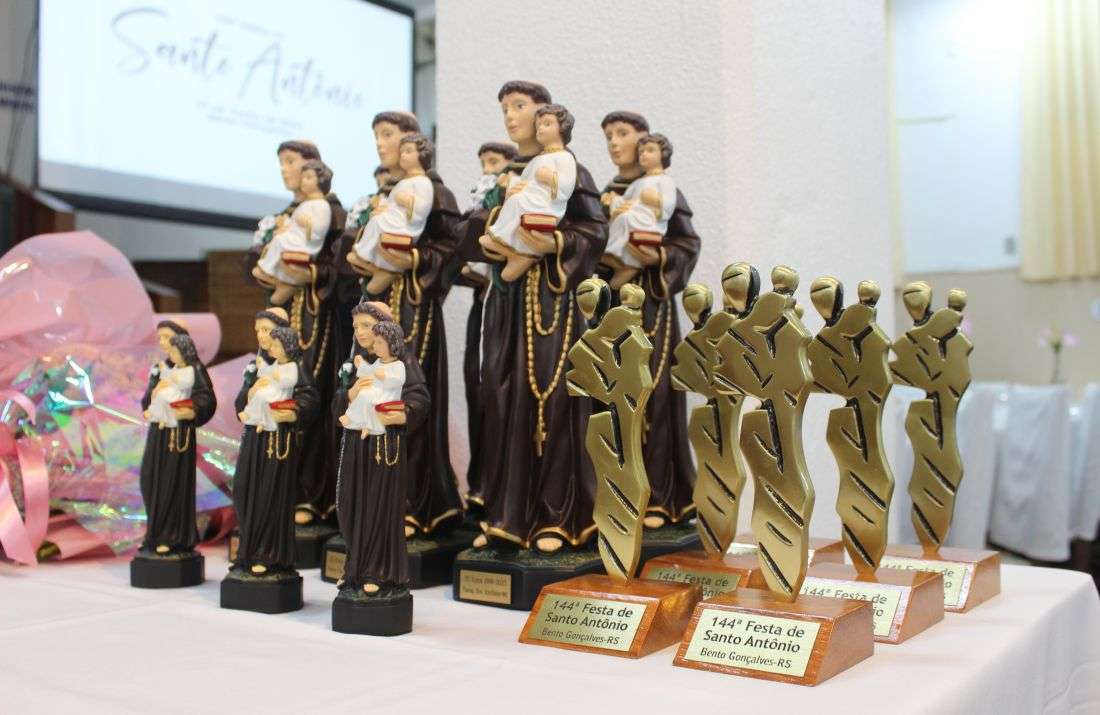 Foto notícia Jantar de entrega do Troféu Tonito e lançamento oficial da 148ª Festa de Santo Antônio será na sexta-feira, 13 de março