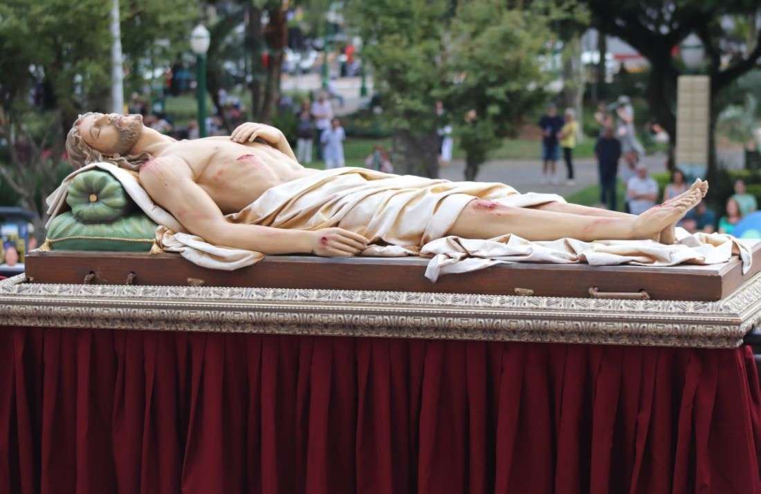 Foto notícia Confira a programação do Tríduo Pascal 2025 nas paróquias da Diocese de Caxias do Sul