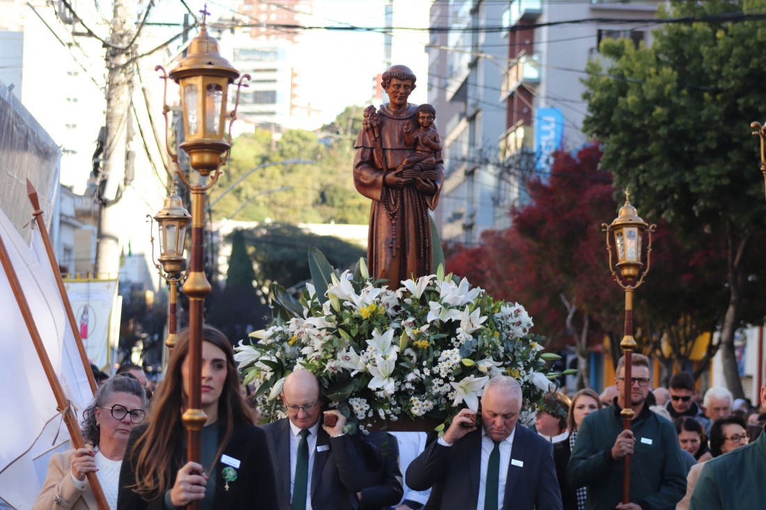 147ª Festa de Santo Antônio de Bento Gonçalves reúne a comunidade em programação intensa de momentos de fé e devoção